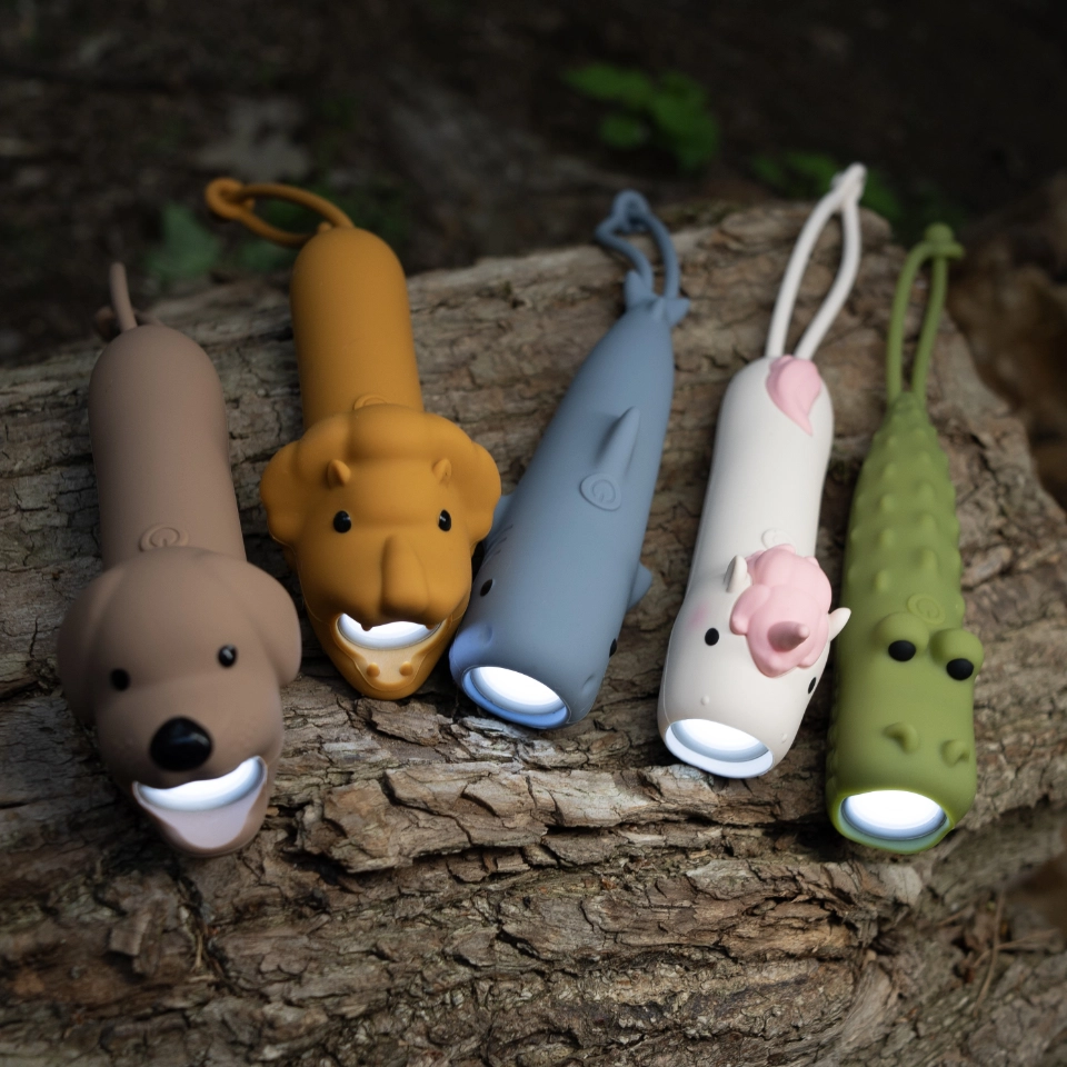 Lommelykt hai - Sharky, Rabbit&Friends - Bilde 6