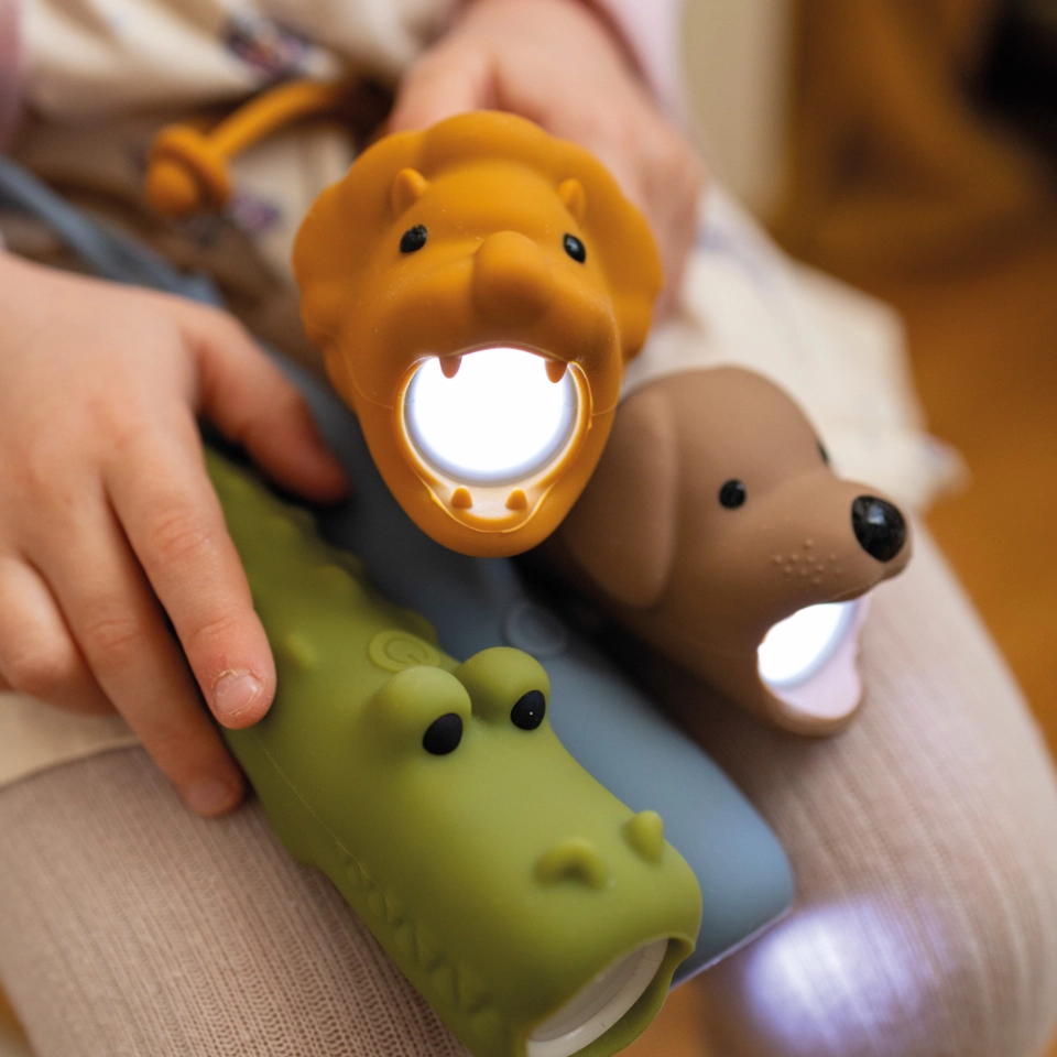 Lommelykt hai - Sharky, Rabbit&Friends - Bilde 5